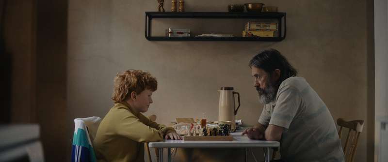 對街的小星星_Solitude_電影劇照