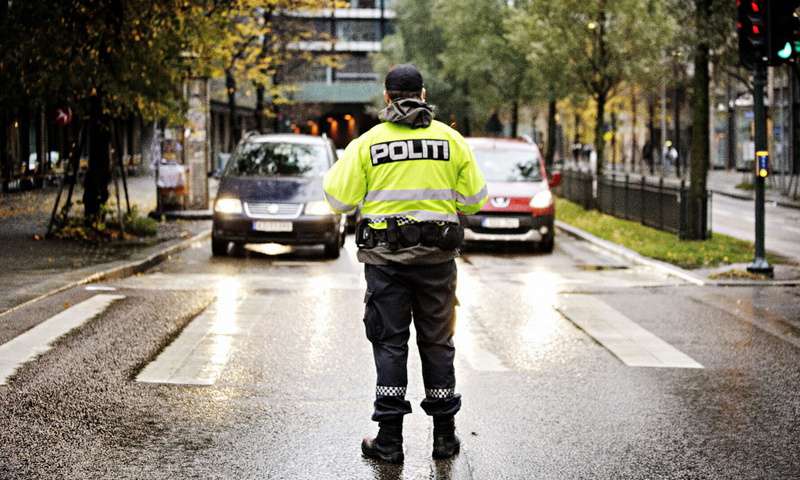 芮氏9.6_Skjelvet_電影劇照